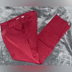 Old Navy Women’s Maroon Skinny Ankle pants, sz 4